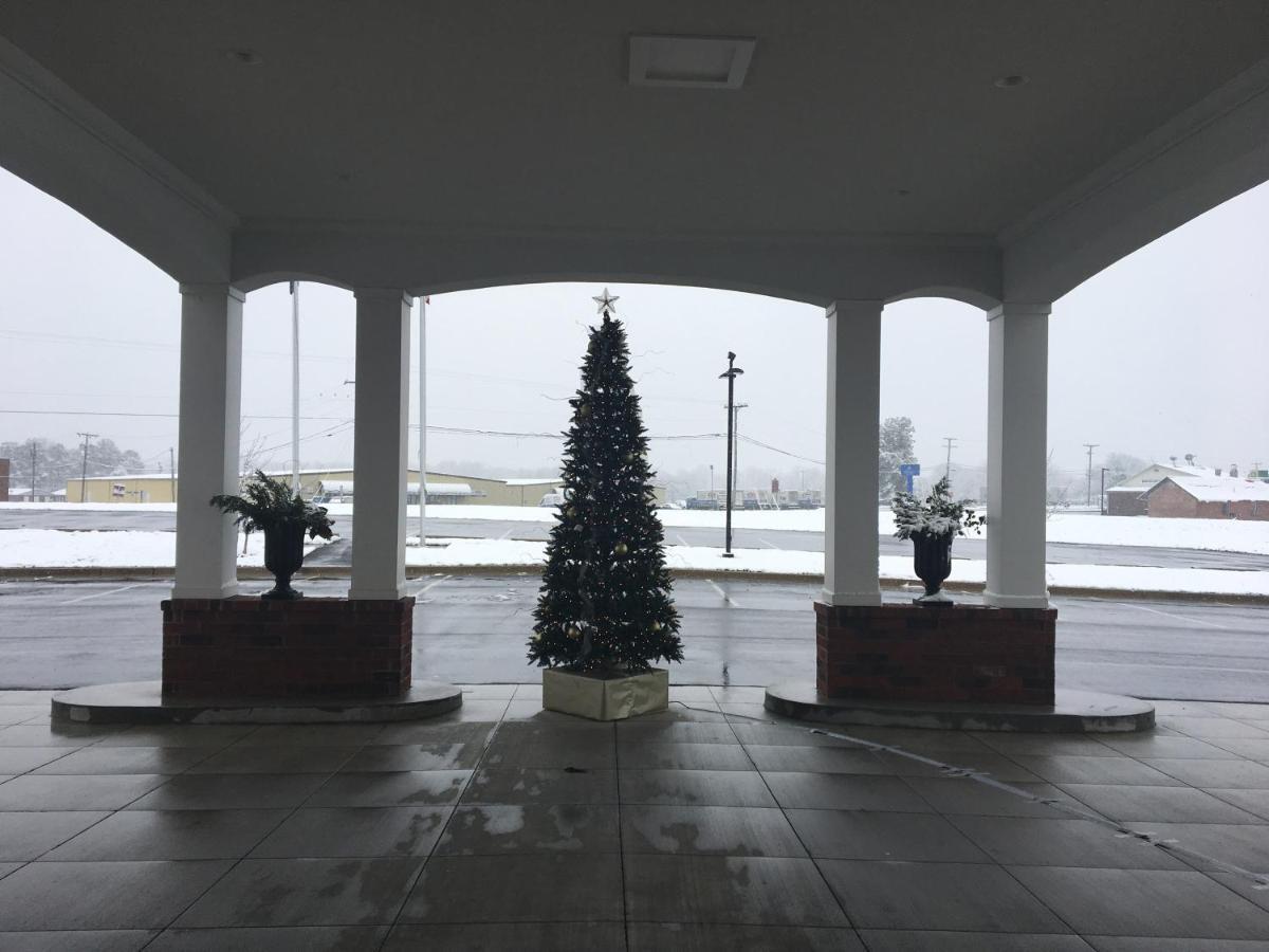Appomattox Inn And Suites Dış mekan fotoğraf